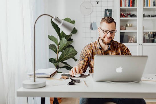 How to Prepare Your Home for a Virtual Job Interview